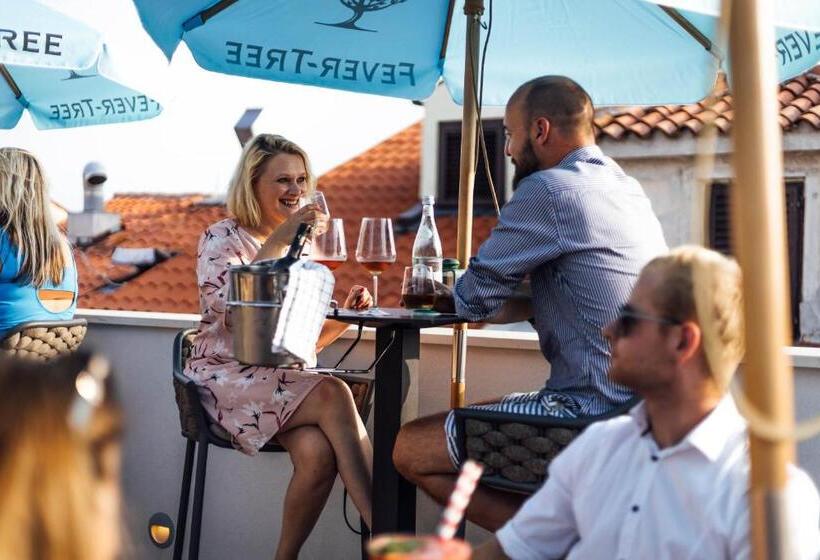 هاستل Second Life In Piran   Hotel Zala Piran