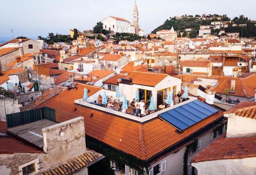 هاستل Second Life In Piran   Hotel Zala Piran