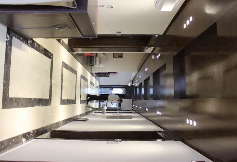 تختخواب و صبحانه S Chalet Islamabad