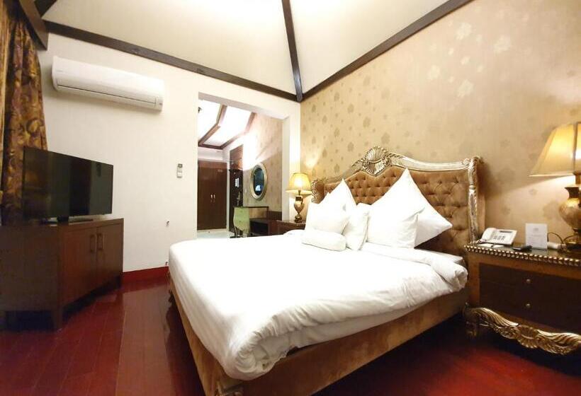 تختخواب و صبحانه S Chalet Islamabad