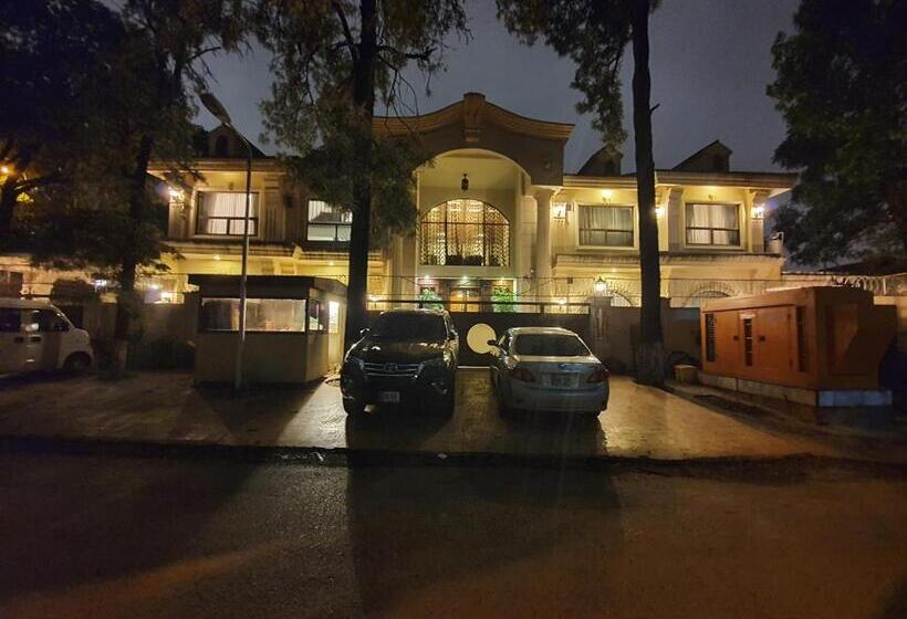 تختخواب و صبحانه S Chalet Islamabad