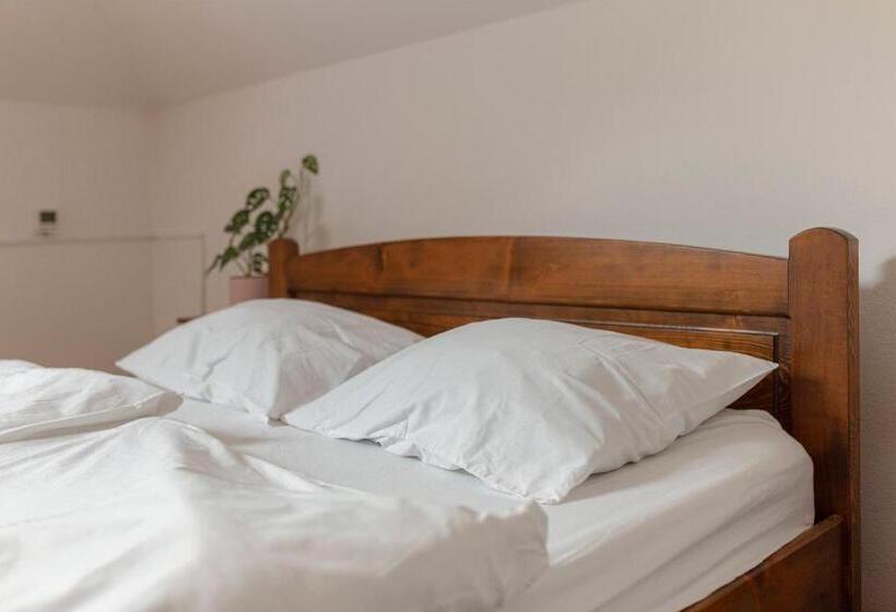 Bed And Breakfast Mili Vrh