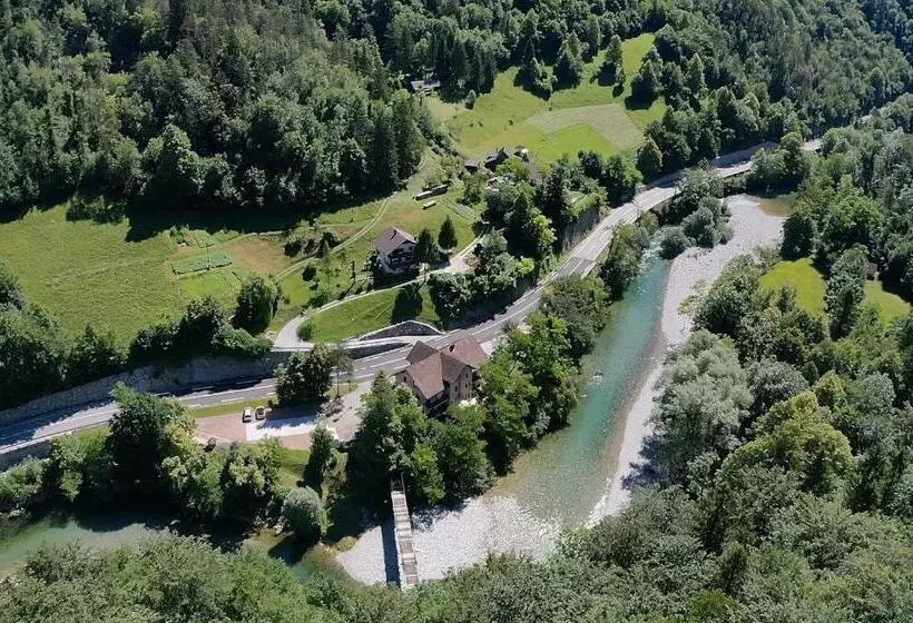 تختخواب و صبحانه Okrepčevalnica Kurn'k