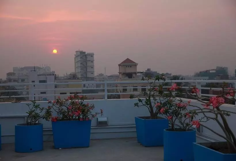 Four Rivers B&b Mandalay   Hostel