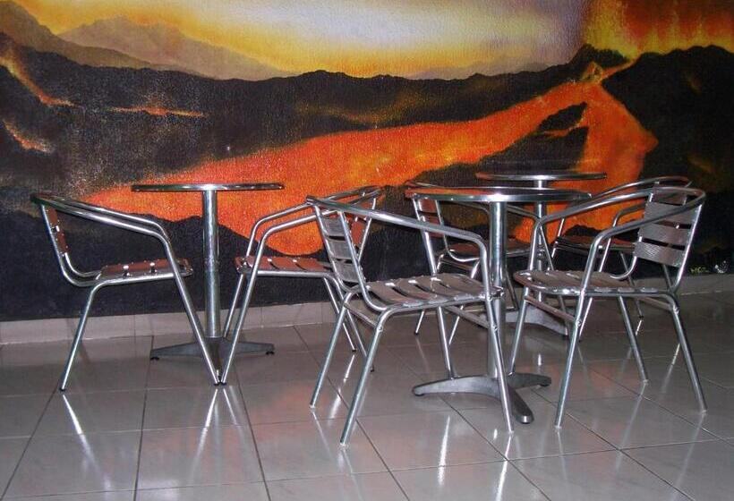 هتل Hôtel Le Nathania