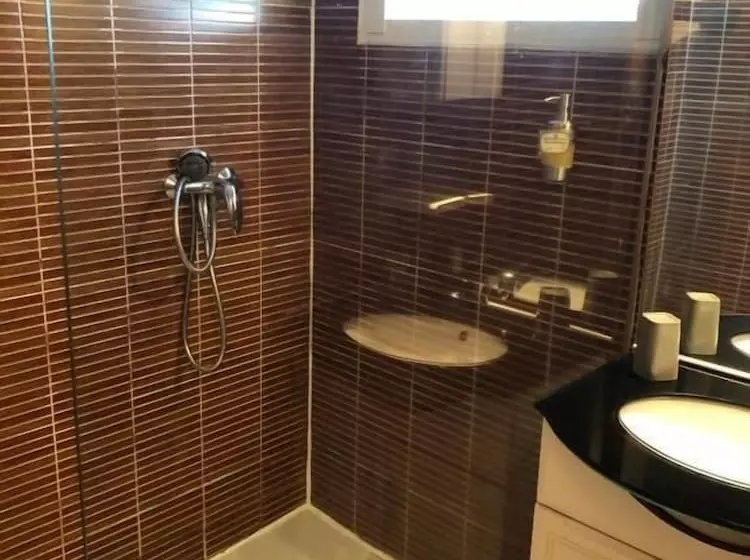 هتل Hôtel Le Soleil Couchant