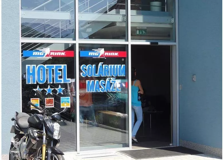 هتل Mariana Gaborika