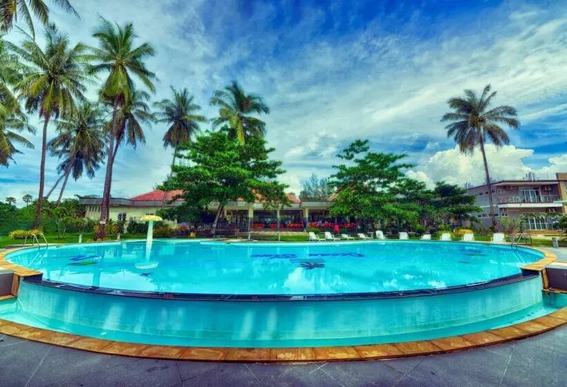 هتل Ocean Blue Ngwe Saung Beach