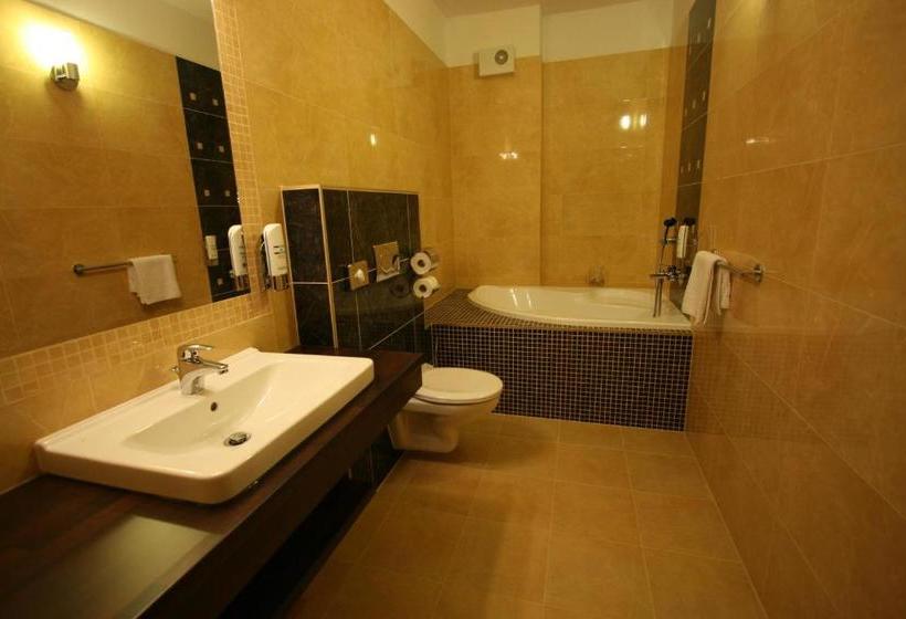 בית מלון כפרי River