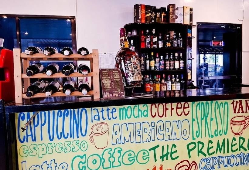 호텔 The Premiere Business