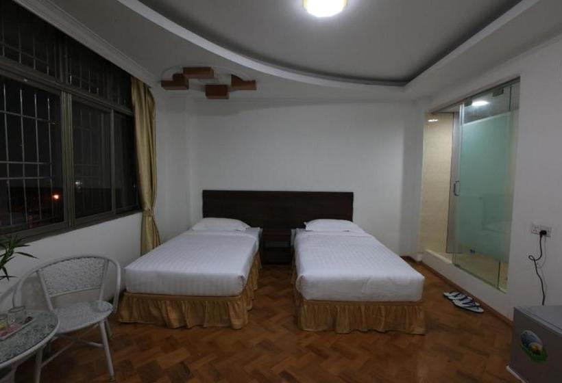 Hotel Yangon Regency