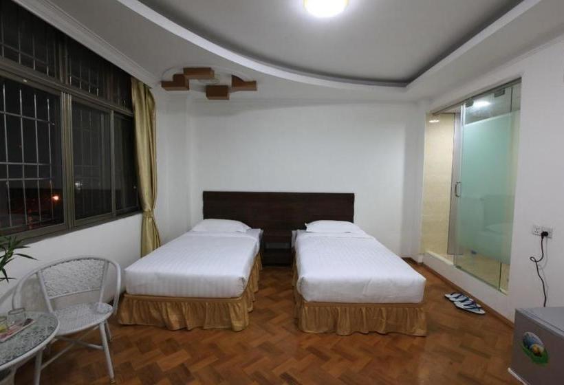 Hotel Yangon Regency