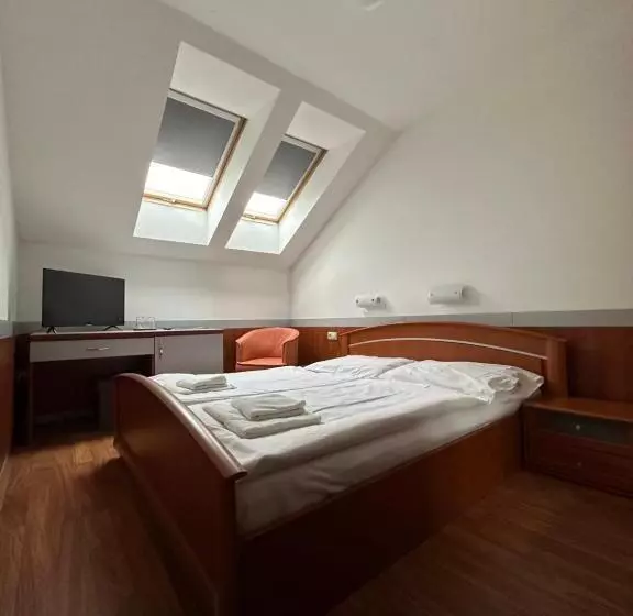 Hotelli Zelený Dvor