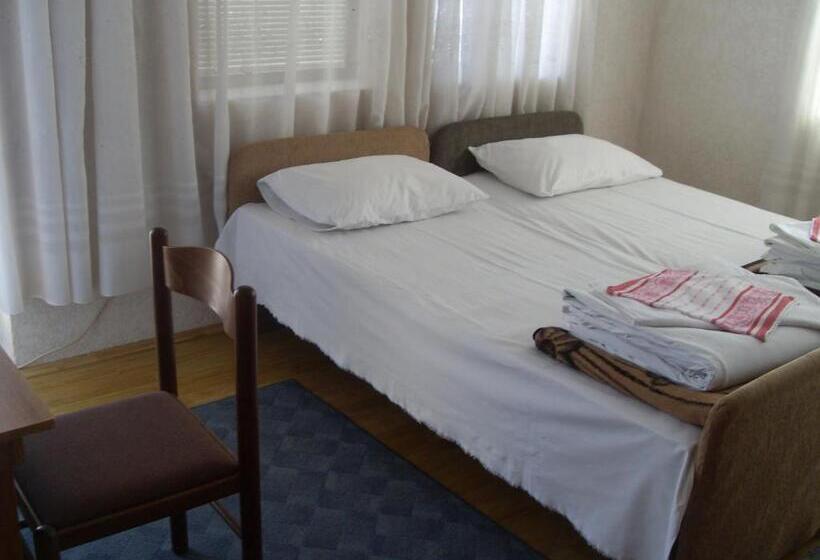 Residence Krstanoski