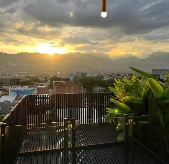 Hotelli Zelva Poblado