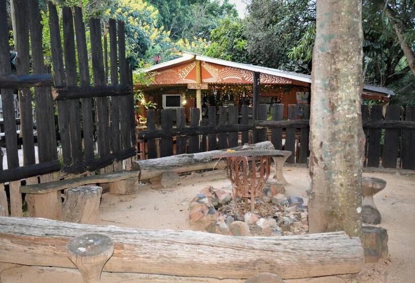 הוסטל Hazyview Adventure Backpackers