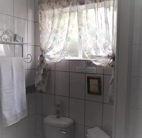 ベッドアンドブレックファースト Blessings Guesthouse