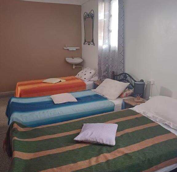 Bed and Breakfast Chambres D Hôtes Les Amis