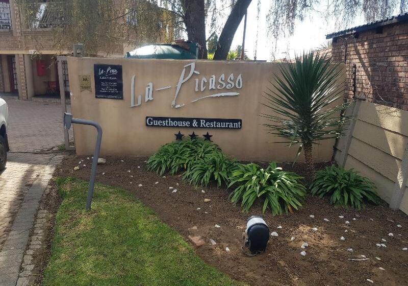 צימר La Picasso Guesthouse