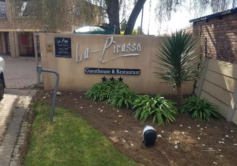 ベッドアンドブレックファースト La Picasso Guesthouse