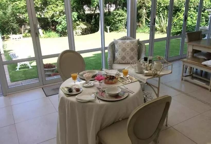 Bed & Breakfast Riverlea