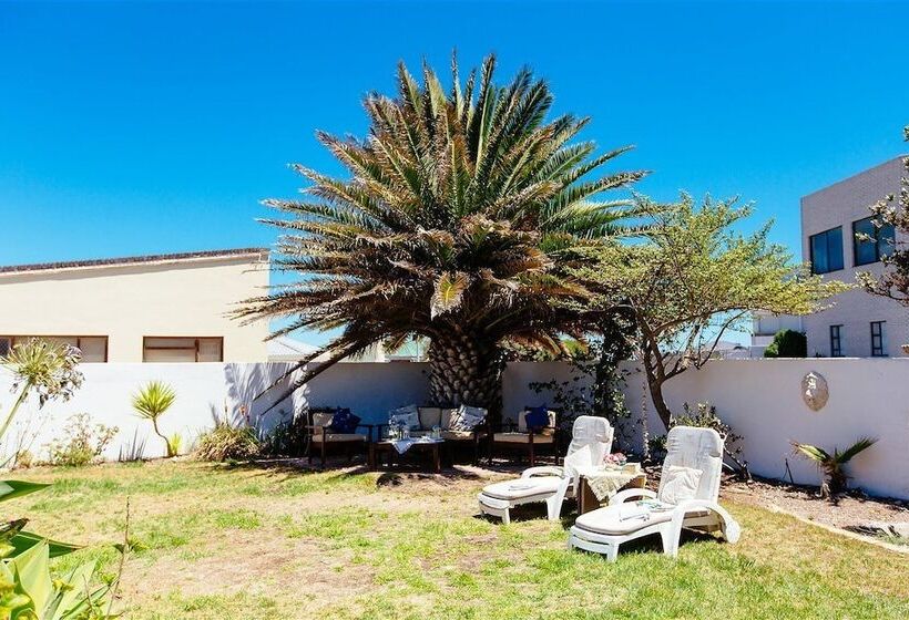 צימר Swept Away Guest House