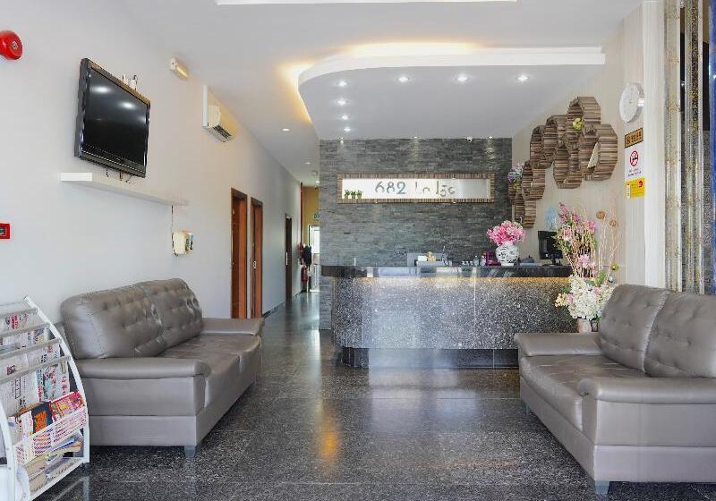 בית מלון כפרי 682 Lodge