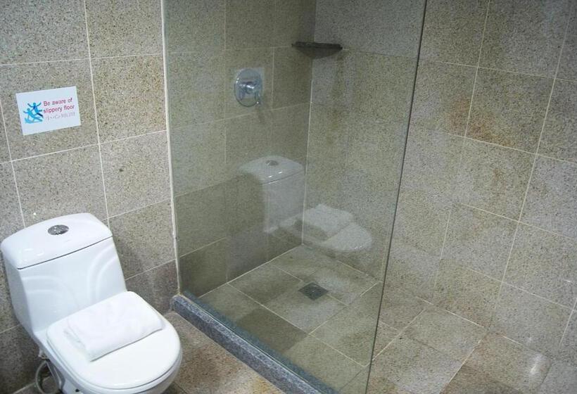 酒店 Tang Dynasty Bay