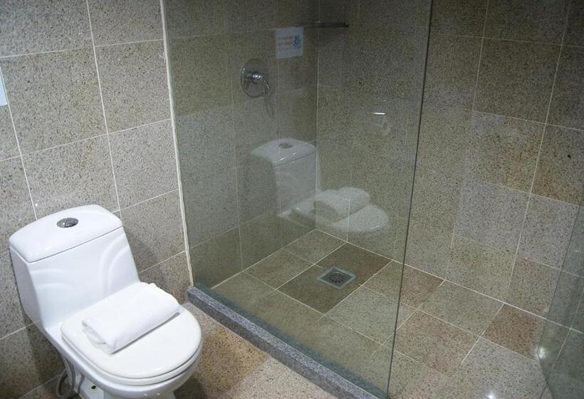 酒店 Tang Dynasty Bay