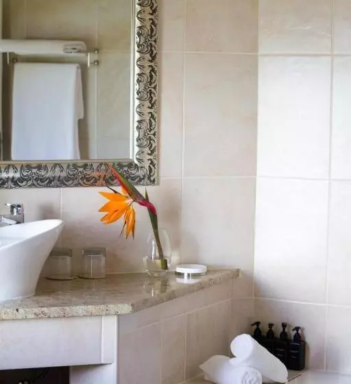 Hotelli Whale View Manor & Spa