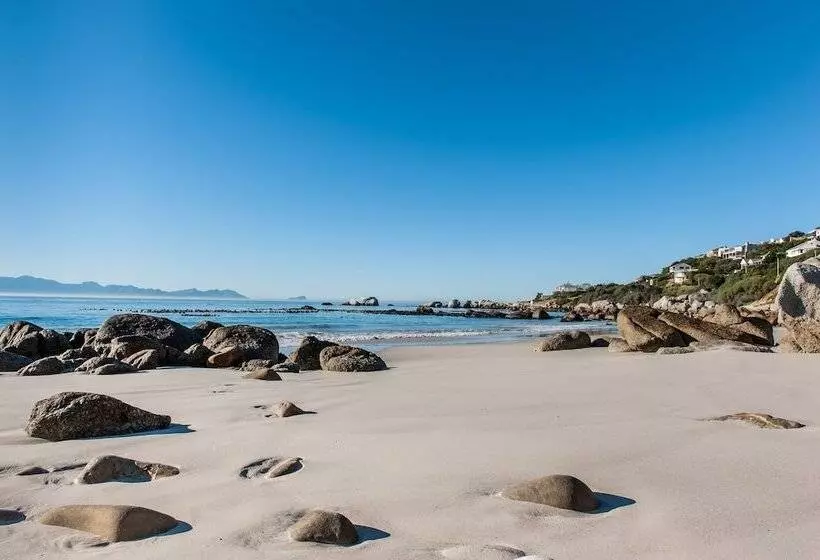 Hotelli Whale View Manor & Spa