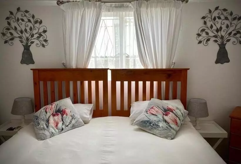 La Bella B&b Under The Fig Tree