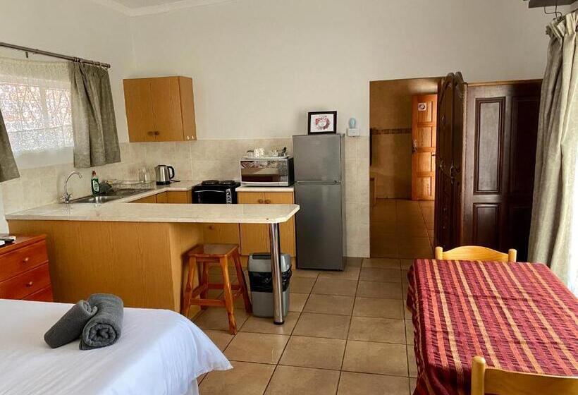 La Bella B&b Under The Fig Tree