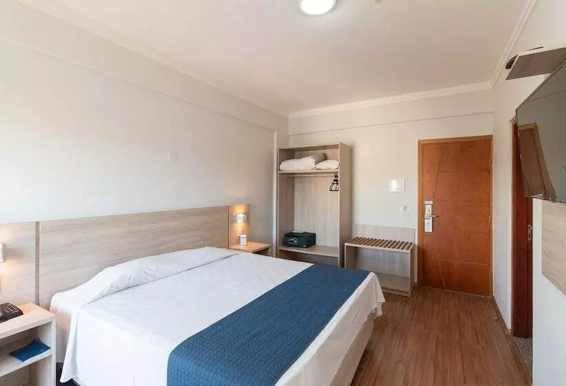 Hotelli Bristol Zaniboni Mogi Mirim