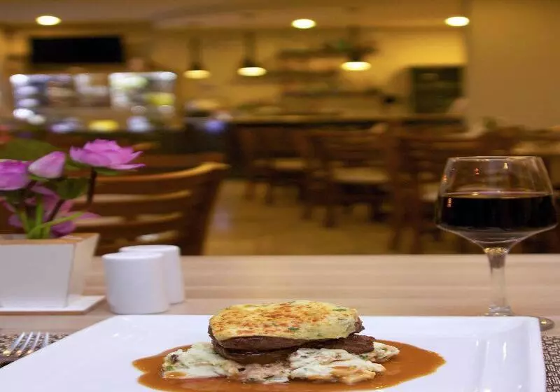 Hotelli Bristol Zaniboni Mogi Mirim