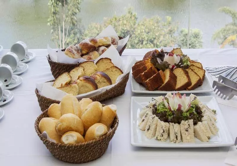 Hotelli Bristol Zaniboni Mogi Mirim