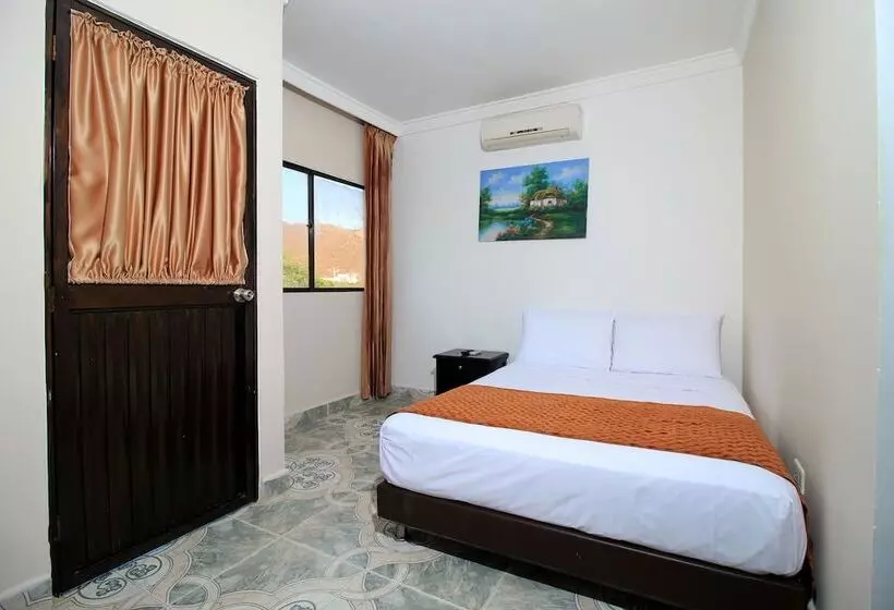 ホテル Rodadero Inn By Geh Suites