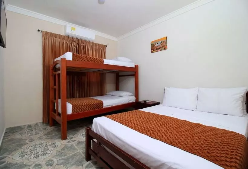 ホテル Rodadero Inn By Geh Suites