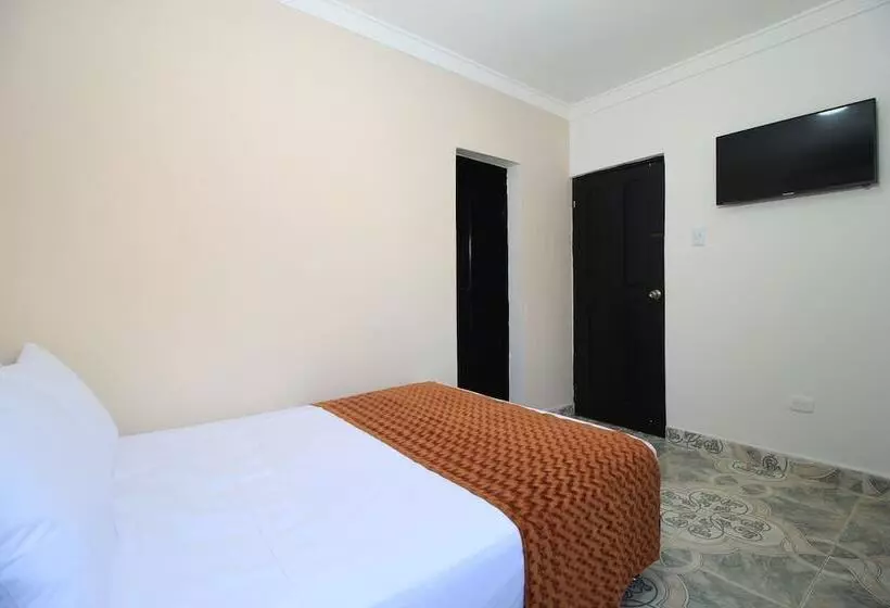 ホテル Rodadero Inn By Geh Suites