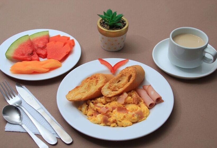 Hotel Rodadero Inn By Geh Suites