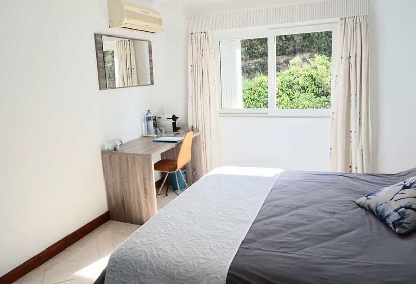 Bed and Breakfast The White House Boutique Villa