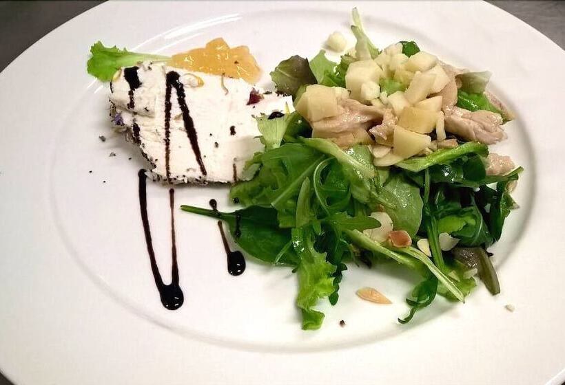 בית מלון כפרי Airone