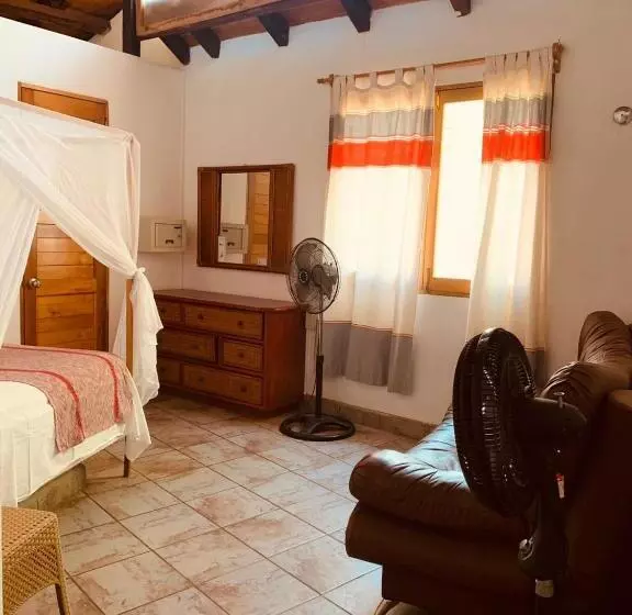ホテル Cabañas Telayú