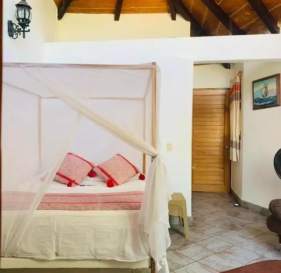 ホテル Cabañas Telayú