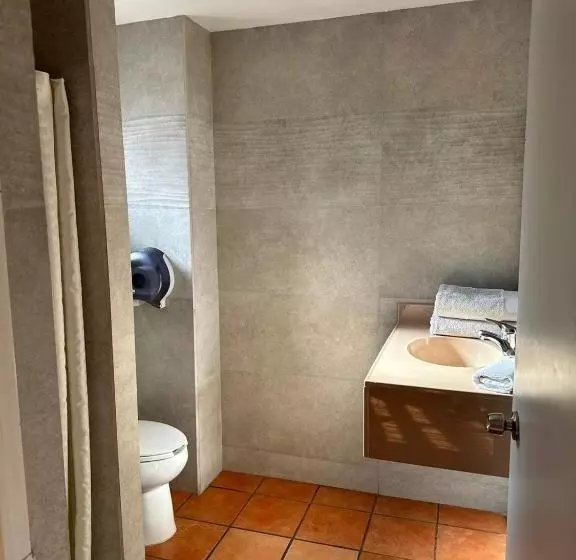 Hotelli Colonial De Nogales