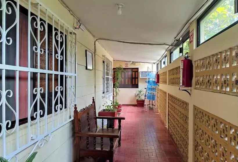 ホテル D´ Carmona