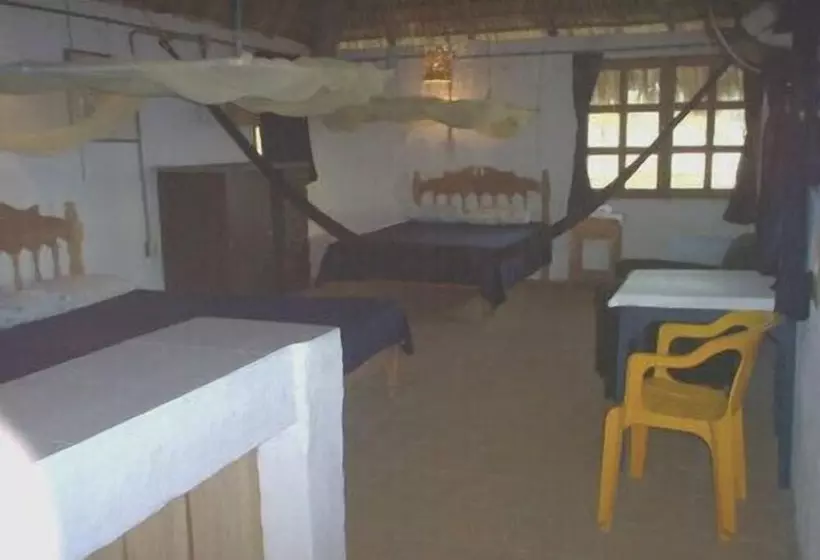 ホテル Hostal Lyoban