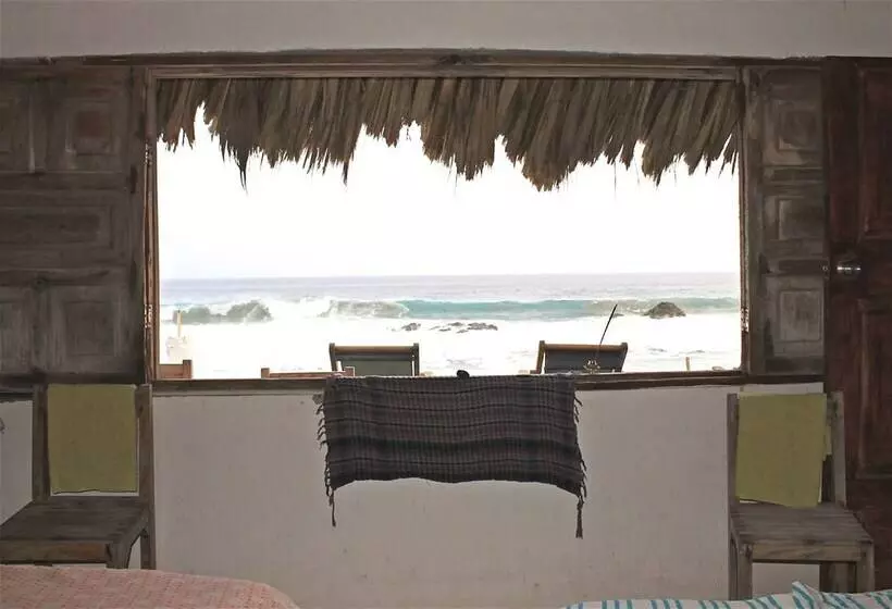 ホテル Hostal Lyoban