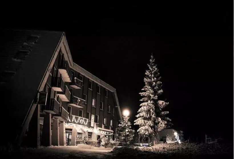 ホテル Hôtel Saint Jean