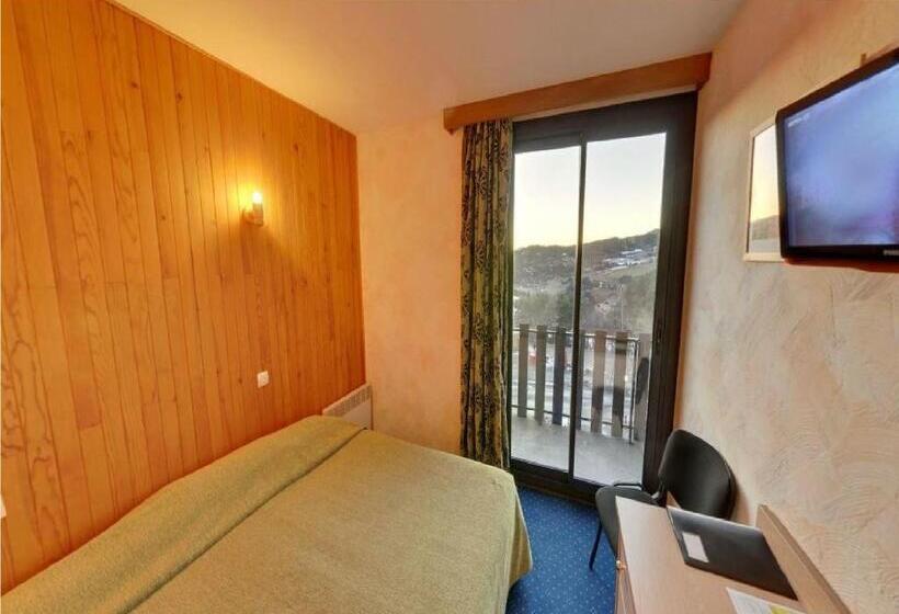 Отель Hôtel Saint Jean